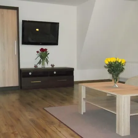 Lejowka Apartment *